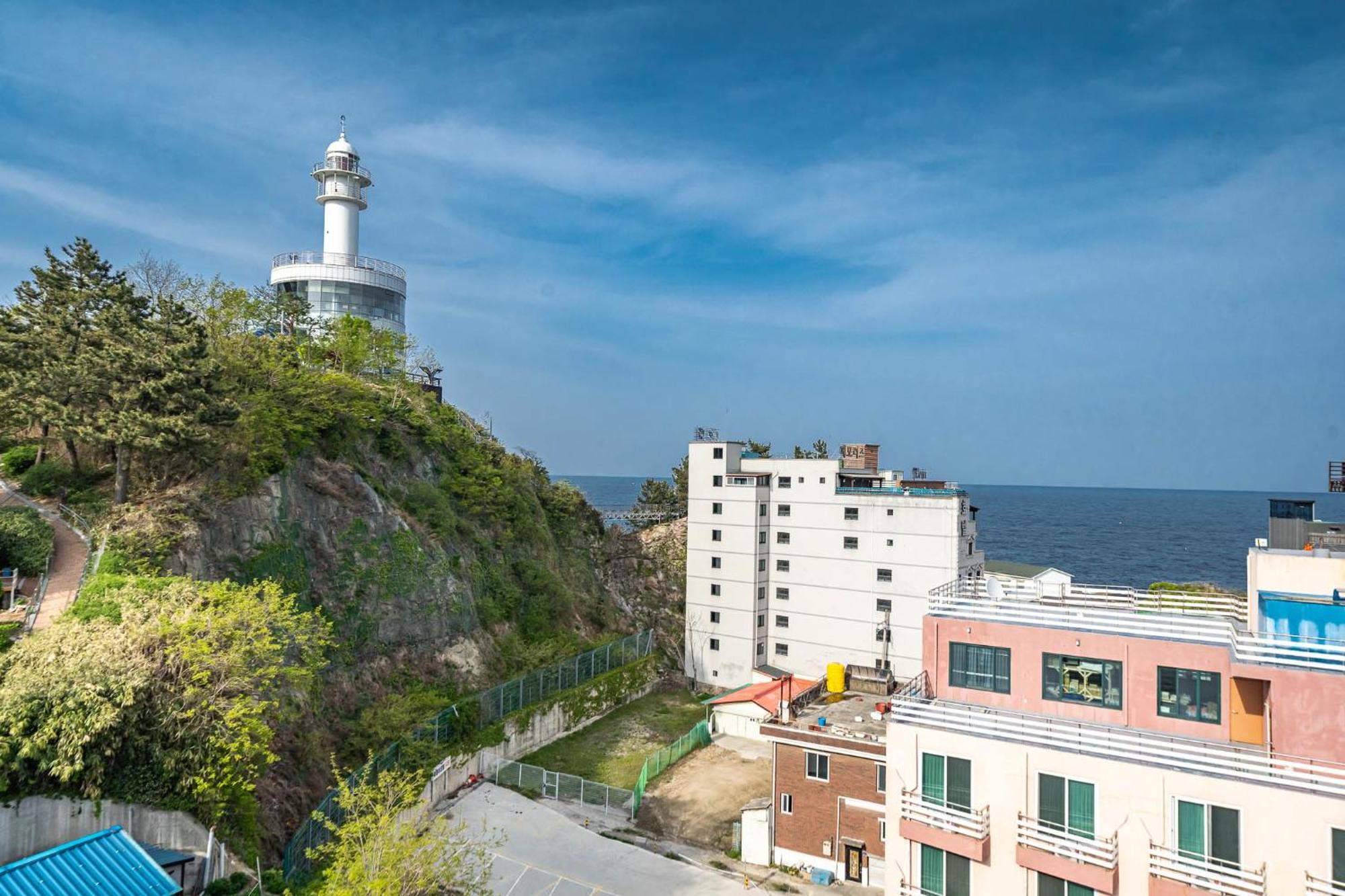 Sokcho Ritz Hotel Bagian luar foto